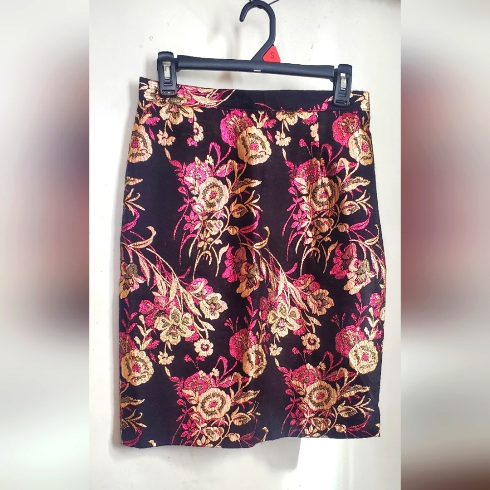 Gold and Purple Embellished Black Knee-Length Pencil Skirt